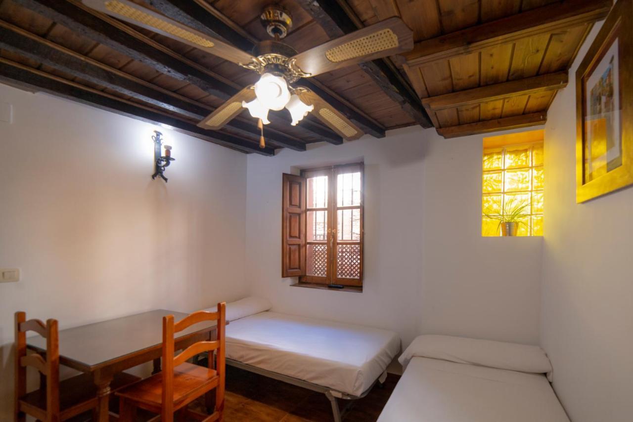 Apartamentos La Miga Granada Luaran gambar